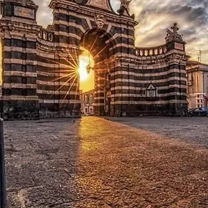 sicily-house-catania-95122.taorminaitalyhotels.com/